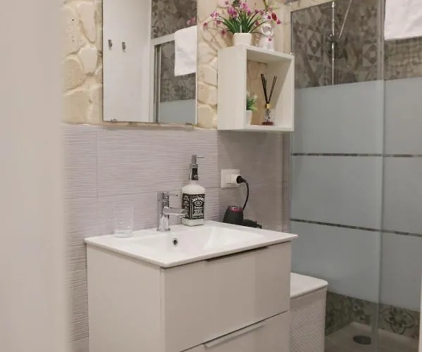 Alojamento de Acomodação e Pequeno-almoço La Tradizione Bari