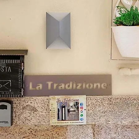 La Tradizione